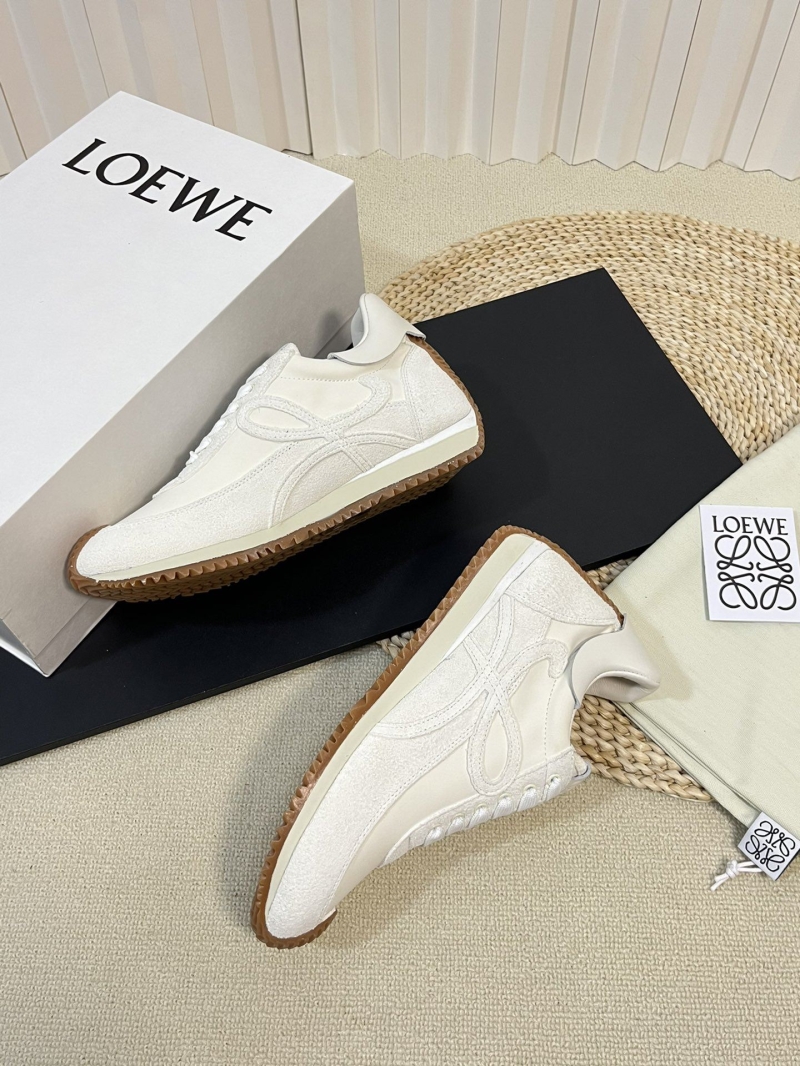 Loewe Sneakers